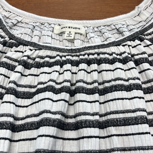 Max Studio Peasant Style Knit Top, Black & White Stripes, 3/4 Sleeves, Size S - Picture 6 of 13